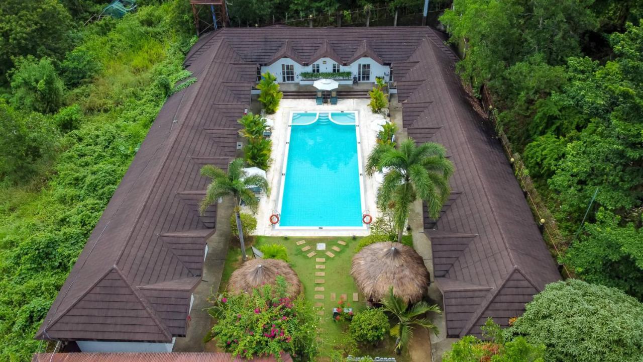 Sunz En Coron Resort Exterior photo